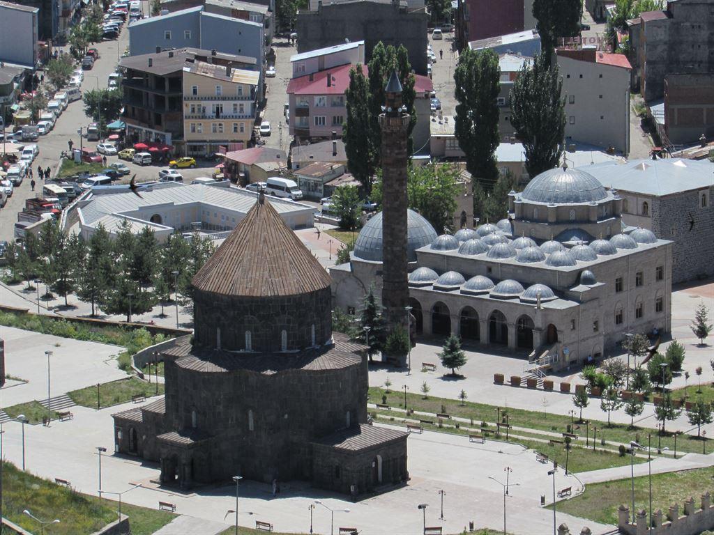 church&mosque