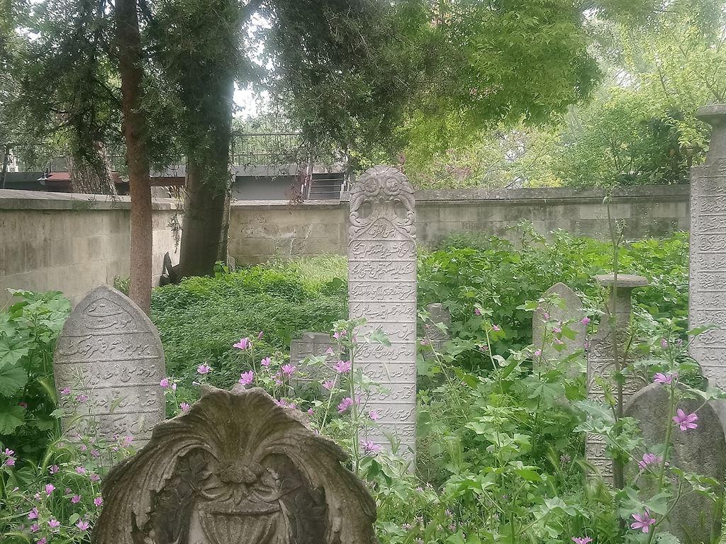 cemetery1